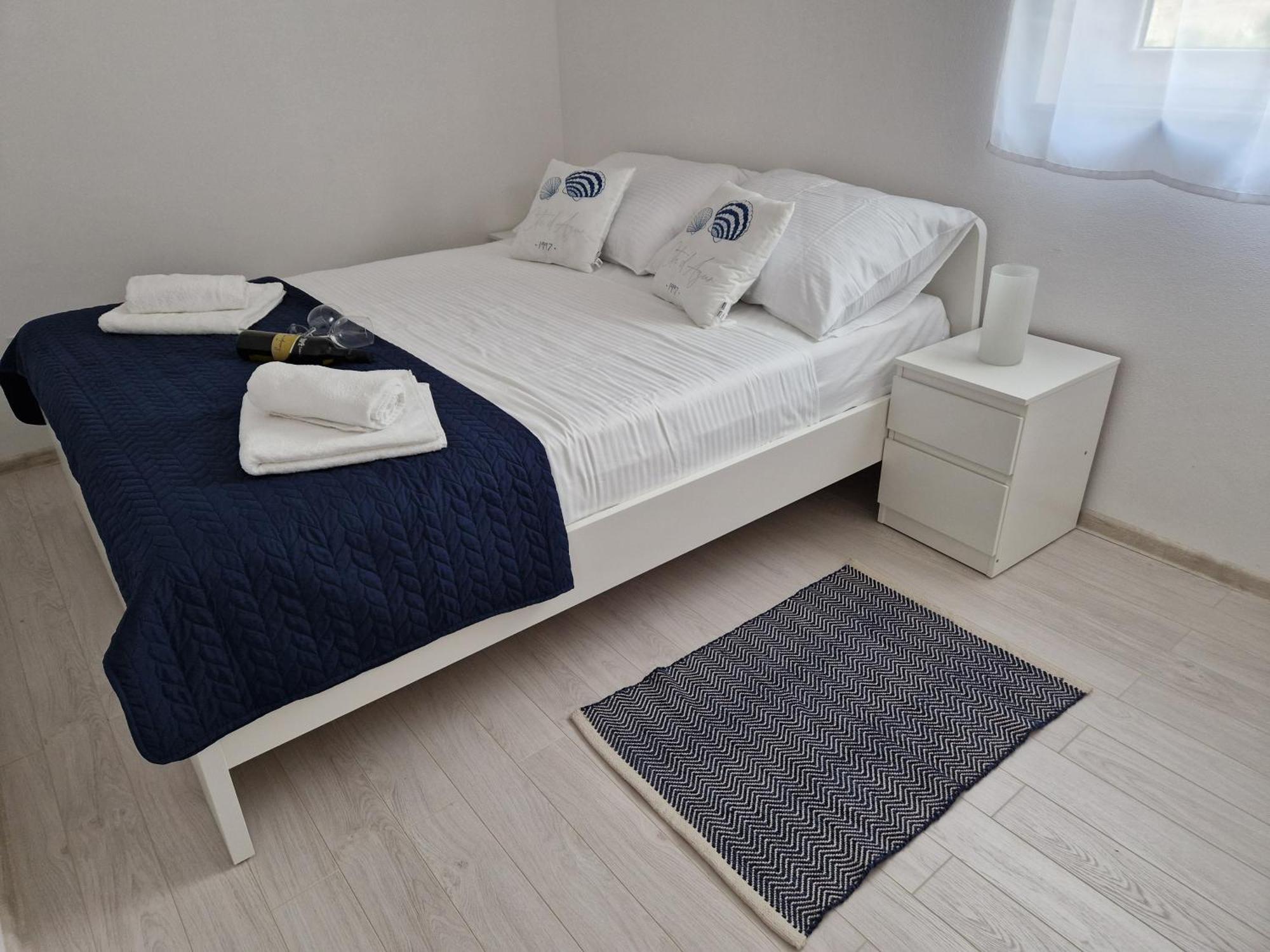 B&L Apartments Vir Extérieur photo